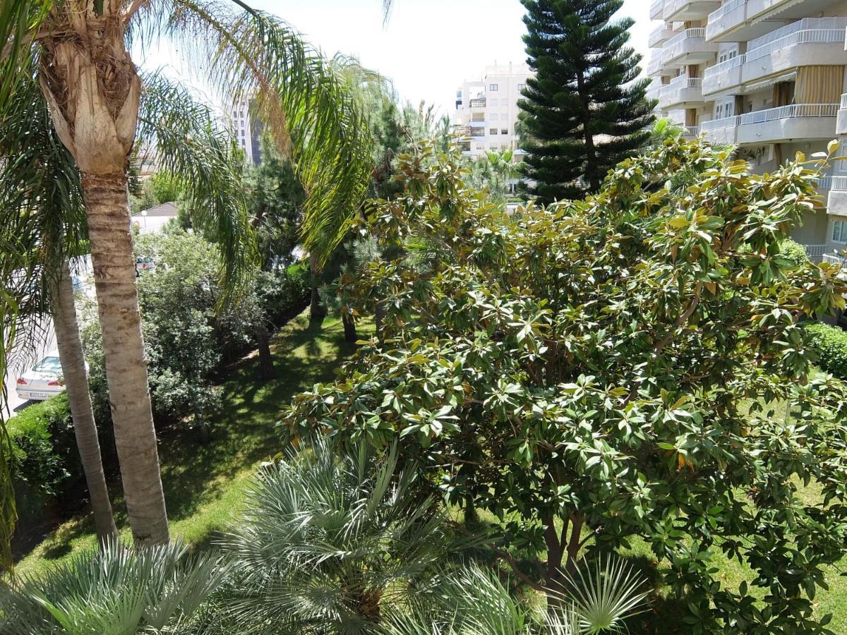 Апартаменти Parque Mota - Alquiler Solo A Familias Playa de Gandia Екстер'єр фото